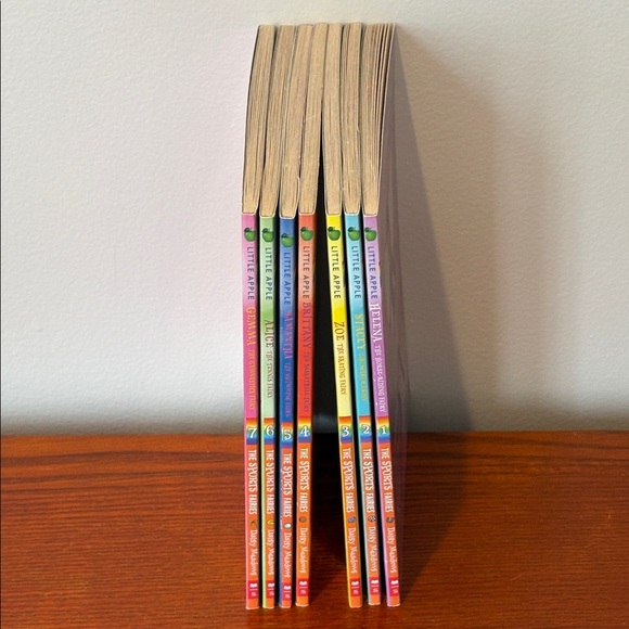 Rainbow Magic The Sport Fairies Series 7 Book Collection - Picture 11 of 12